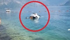GOSPODINE, NE SMETE TU DA PARKIRATE "Reno" se survao s magistrale i završio u moru, Crnogorci udarili na šalu a moglo je da bude KOBNO (VIDEO)