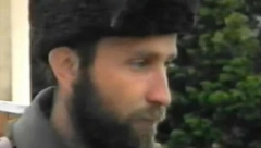 HIMZO SE PREKRSTIO U NEBOJŠU, OD TAD ĆE MAJČINE REČI DO GROBA PAMTITI Brat Izet ostao veran Islamu, a reakcijom šokirao Srbe