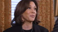 "KAMALA ĆE POVESTI AMERIKU U RAT" Bivši obaveštajac kod Takera: Daće zeleno svetlo za sukob