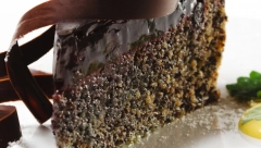 ČOKOLADNI KOLAČ SA MAKOM GOTOV ZA 5 MINUTA Ukusan kao da ste se trudili satima