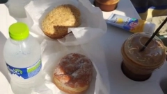 LEŽALJKE, 2 KAFE I KROFNE DŽAB DŽABE Srbi nabasali na plažu u Grčkoj i oduševili se