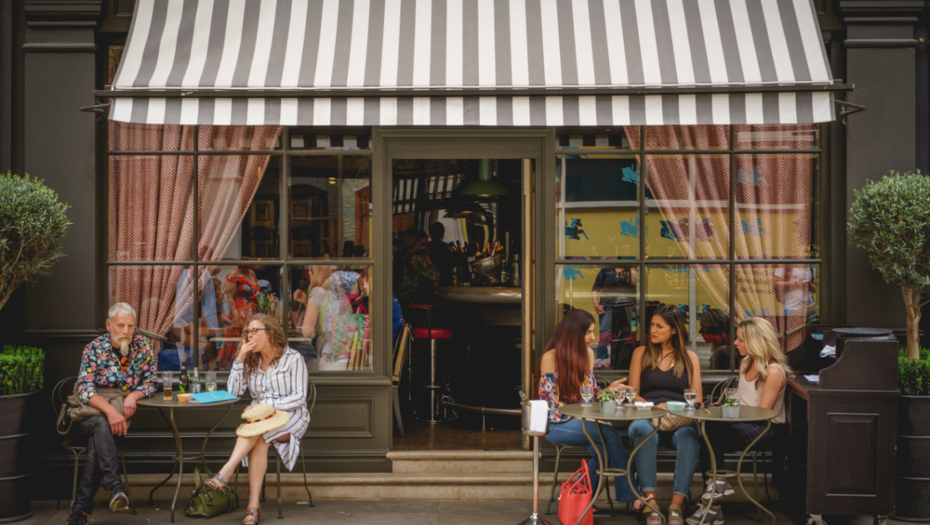 „NE ŽELIMO PIJANE TURISTE“ Čuvena prestonica podvlači crtu – nema više alkohola i provoda