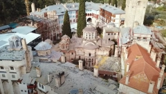 OVAJ MANASTIR JE VEĆ POLA VEKA ''TAČKA KLJUČANJA''! Evo šta se krije iza haosa na Svetoj Gori i slogana koji izaziva JEZU!