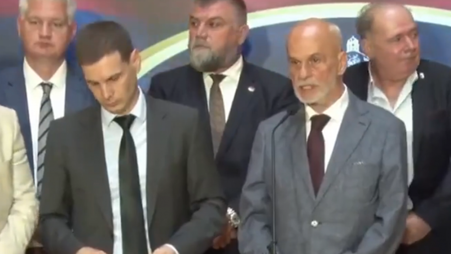 NARODE, OVI NE ZNAJU GDE BIJU Opozicija iz Skupštine planski obmanjuje građane lažnim nalozima sa Tvitera! (VIDEO)