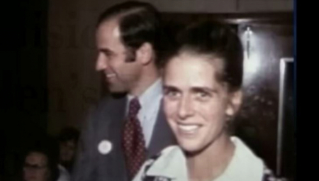 BAJDENOVA PRVA ŽENA I ĆERKA SU POGINULE ISTOG DANA! Pre nesreće rekla mu je nešto JEZIVO! Bajden razmišljao o SAMOUBISTVU