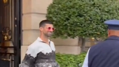 NOLE, I ONA JE UNUTRA Đoković se oduševio kad je čuo ko je stigao na žurku