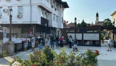 ŠTA JE OVO, PROTEST? Potpuni debakl opozicije u beogradskom naselju Grocka (FOTO)