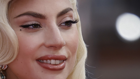 LEJDI GAGA NE PRESTAJE DA ODUŠEVLJAVA Nakon premijere filma stiže nešto još bolje, ovo se dugo čekalo