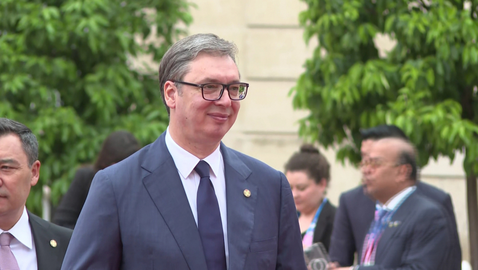 DA VERUJEMO U SEBE JOŠ VIŠE Predsednik Vučić sumirao nedelju za nama: "Važan korak ka boljoj budućnosti Srbije"
