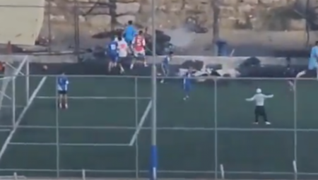 SMRTONOSNA RAKETA POGODILA FUDBALSKI TEREN NA KOJEM SU BILA DECA! Snimak ledi krv u žilama! (UZMEMIRUJUĆI VIDEO)