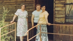 KUĆA JE PRLJAVA I U HAOSU, A SNAJA CEO DAN LEŽI Zara izbacila sina i snaju, i smatra da je to najbolja odluka koju je donela