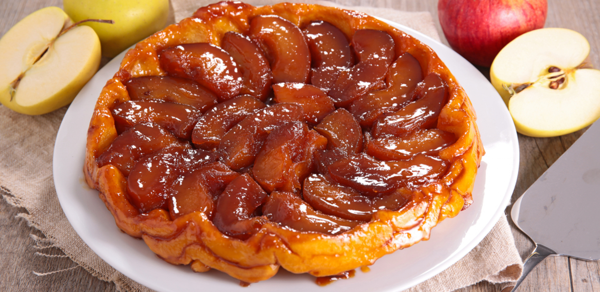 TART TATIN Čuveni francuski desert sa zanimljivom pričom o nastanku, zamirisaće vam cela kuća