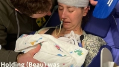 AMPUTIRALI JOJ RUKE I NOGE Trudnica u sedmom mesecu osetila jak bol u ramenu, pa otišla u bolnicu - ono što se zatim dogodilo je UŽAS (FOTO)