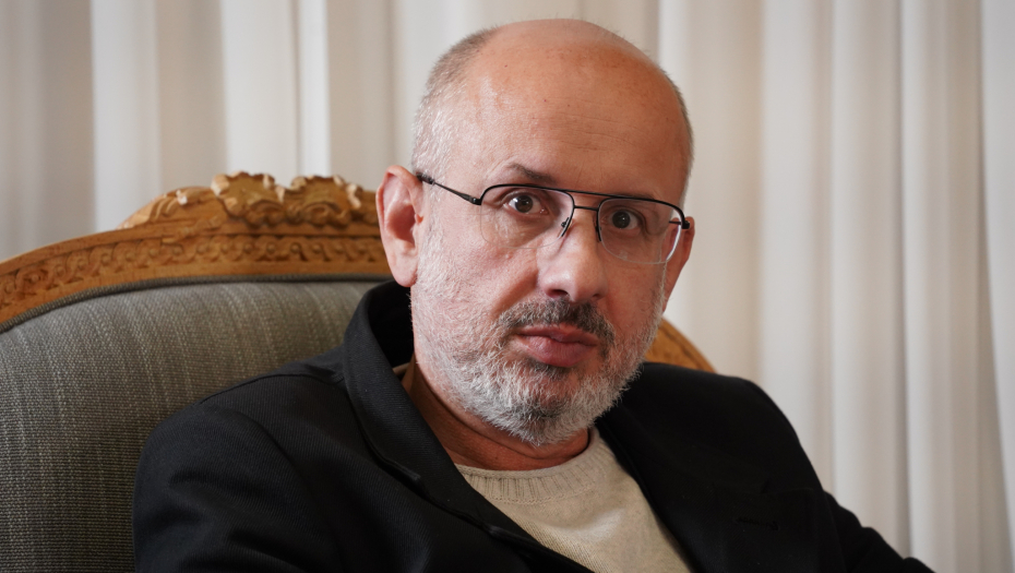 REČ GLAVNOG UREDNIKA Litijum naš nasušni