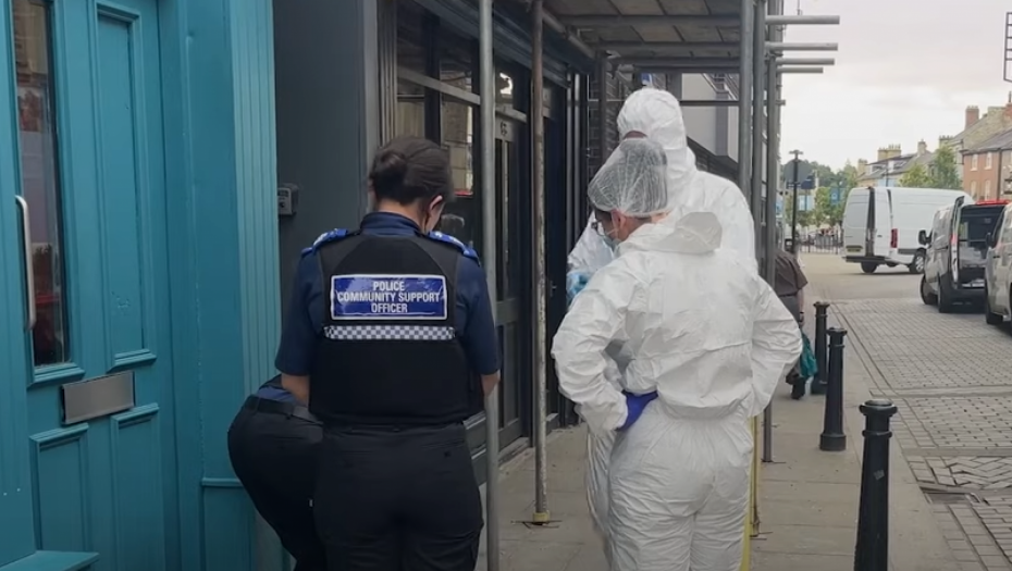 GRAĐEVINCI NAŠLI TELO BEBE U PODU DOK SU RENOVIRALI KUĆU Traže se bivši stanari, svi se pitaju samo jedno