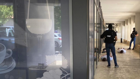 SINHRONIZOVANA AKCIJA POLICIJE Šestorica uhapšena u Beogradu, Novom Sadu i Šapcu zbog droge (VIDEO)