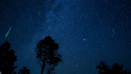 NAJVEĆI NEBESKI SPEKTAKL STIŽE U SRBIJU: Kako da vidite kišu meteora Perseida?