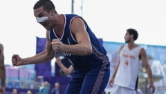 FANTASTIČAN GEST KOŠARKAŠICA, SRBIJA UJEDINJENA Stiže preko potrebna maska za Vasića
