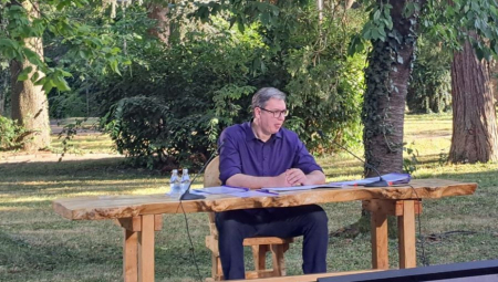 VUČIĆ O RUDARENJU LITIJUMA: Dok ne dobijemo sve garancije za zaštitu životne sredine neće biti kopanja