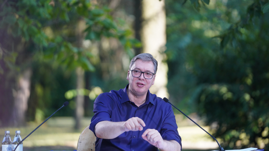 NAROD SRBIJE UZ PREDSEDNIKA VUČIĆA Vesić: Pokazao da uživa najveću podršku građana koji veruju u njegovu viziju!