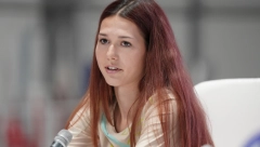 PORUKA KOJA SLAMA Ponovo se oglasila Angelina Topić
