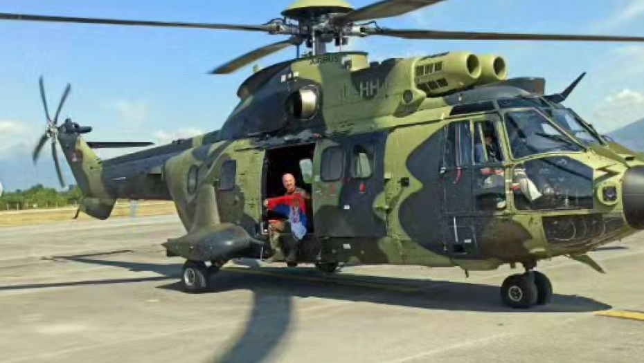 NA MUCI SE POZNAJU JUNACI! Kolege iz MUP Srbija pritrčali u pomoć pri gašenju požara u Severnoj Makedoniji! (FOTO)