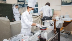 „ŠTA JE SAD OVO NA RAČUNU?!“ Gosti restorana u neverici – zar su i to počeli da naplaćuju?