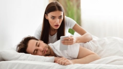 "VOLIM JEDNU STVAR KOJU MOJA ŽENA RADI ZA MENE SVAKO JUTRO" Muškarac zbog ove fotografije pokrenuo burnu raspravu na mrežama (FOTO)