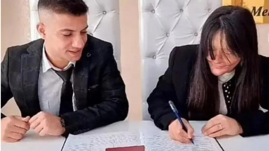 DEČKO JE UNAKAZIO KISELINOM, IZGUBILA VID NA JEDNO OKO Prošla je pakao zbog njega, zbog onoga što je uradila ljudi su u neverici! (FOTO)