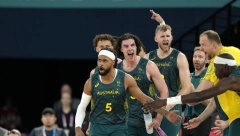 UMALO IZBACIO SRBIJU, A SADA MU PREDSTOJI 16. SEZONA U NBA Australijski košarkaš ima novi klub