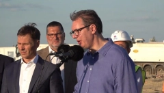 NAJVEROVATNIJE MESEC DANA PRE Vučić najavio: Penzioneri će imati razloga za radost, uvećane penzije stižu ranije