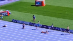 HAOS NA TRCI NAŠEG BIBIĆA Šta se ovde desilo? Atletičari padali kao klade (VIDEO)
