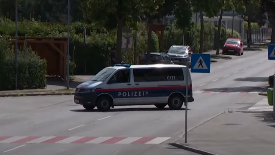 ŽENA PALA SA 4. SPRATA VIŠESPRATNICE, UHAPŠEN SUPRUG SA BALKANA! Svemu prethodila svađa pred decom?