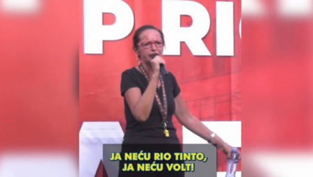 OVI SE BORE I PROTIV DOSTAVLJAČA HRANE!? Svo ludilo opozicionih protesta stalo u tri sekunde (VIDEO)