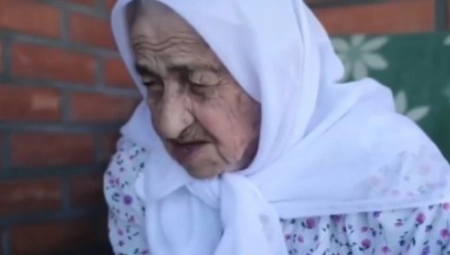 NAJSTARIJA ŽENA NA SVETU PREMINULA U 129. GODINI Život je smatrala kaznom, a ova namirnica je bila ključna za njenu dugovečnost! (VIDEO)