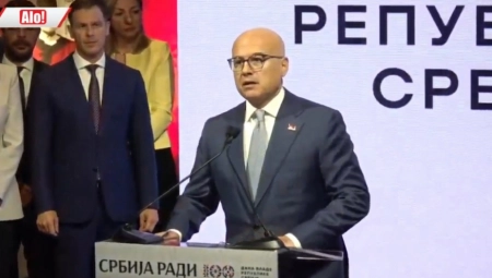 VUČEVIĆ PREDSTAVIO 5 KLJUČNIH TAČAKA ZA GRAĐANE Premijer poslao moćnu poruku: Srbija radi! (VIDEO)