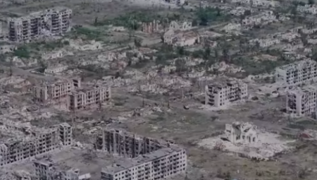 POTPUNO UNIŠTENJE! Razoren ceo grad u Ukrajini (VIDEO)