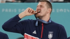 FANTASTIČAN USPEH Jokić u idealnoj petorci OI, Džejms je MVP