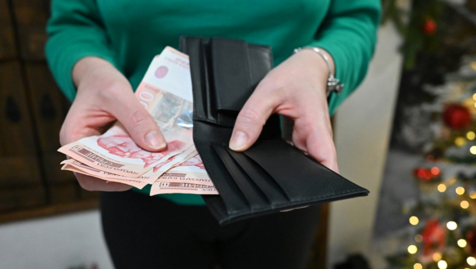 NEĆETE VEROVATI ŠTA SE KRIJE IZA ZALAGAONICA U SRBIJI: Ogromne provizije i skriveni cenovnici, ne polažu račune nikome!