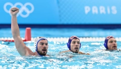SVI U BAZEN Evo šta su srpski vaterpolisti uradili čim su osvojili zlatnu medalju