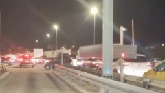 VELIKI ZASTOJ U SAOBRAĆAJU, STVARA SE KOLONA Izbio udes kod rampe Bubanj Potok (VIDEO)