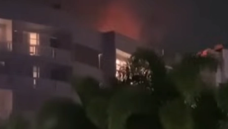 HELIKOPTER SE SRUŠIO NA KROV HOTELA Ima mrtvih (VIDEO)