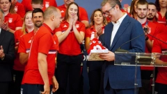 "HVALA VAM ZA SVAKU SUZU I KAP ZNOJA" Emotivan video Vučića sa dočeka olimpijaca (VIDEO)