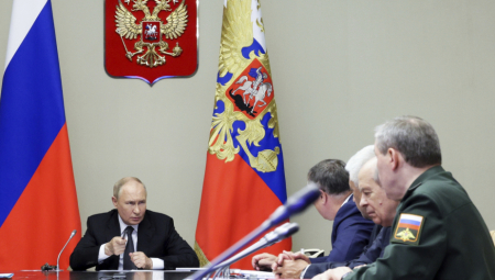 "TI NEĆEŠ GOVORITI O TOME" Putin besan na vojni vrh, ali jedna stvar je jasna: Rusi se dižu na oružje!