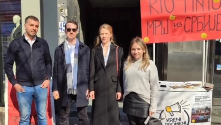 KARAĐORĐE SE U GROBU PREVRĆE! Licemerni Filip Karađorđević protestuje protiv rudnika litijuma, a traži da mu država vrati tri rudnika