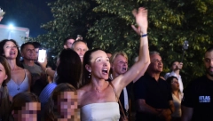 PILA SAM, A KASNIJE POVRAĆALA! Hit izjava Jelene Đoković, bila najveselija na proslavi sa olimpijcima, snimci se šire mrežama