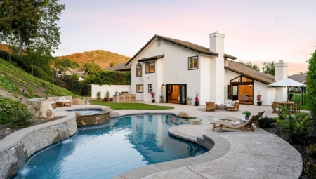 HRVATI KUKAJU, ALI NEĆE DA SPUSTE CENE Papreno čak i strancima - kuće im zvrje prazne celu sezonu