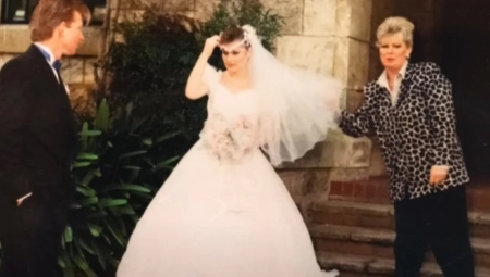 ŽENA PRVI PUT UPOZNALA MAJKU NA SVOM VENČANJU Neverovatna priča o izgubljenoj porodici šokirala je sve! (VIDEO)