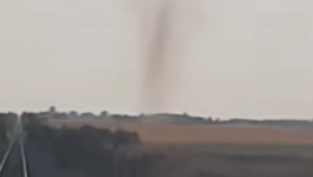 "PUSTINJSKI ĐAVO" SNIMLJEN JUČE U SUBOTICI Svi se čude, šta se OVO, liči na tornado? (VIDEO)