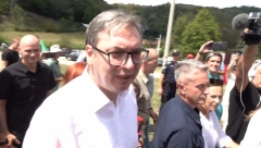 SPREMAJU SE NOVE PROVOKACIJE IZ PRIŠTINE Predsednik Vučić: Očekujem da KFOR održi reč, da bez saglasja nema otvaranja mosta na Ibru